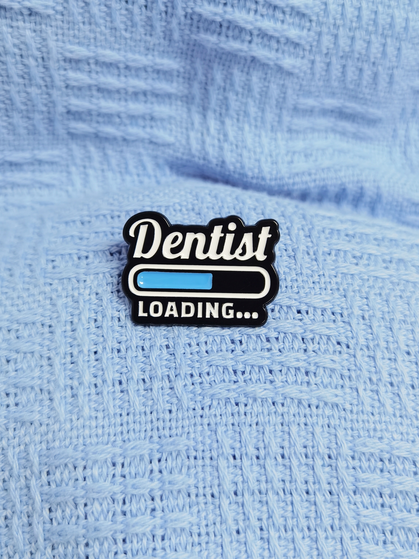 Dentist loading brooch pin - gift for dental student